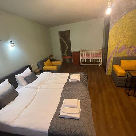 Boutique Kosher Hotel Tourfa Тбилиси Экстерьер фото