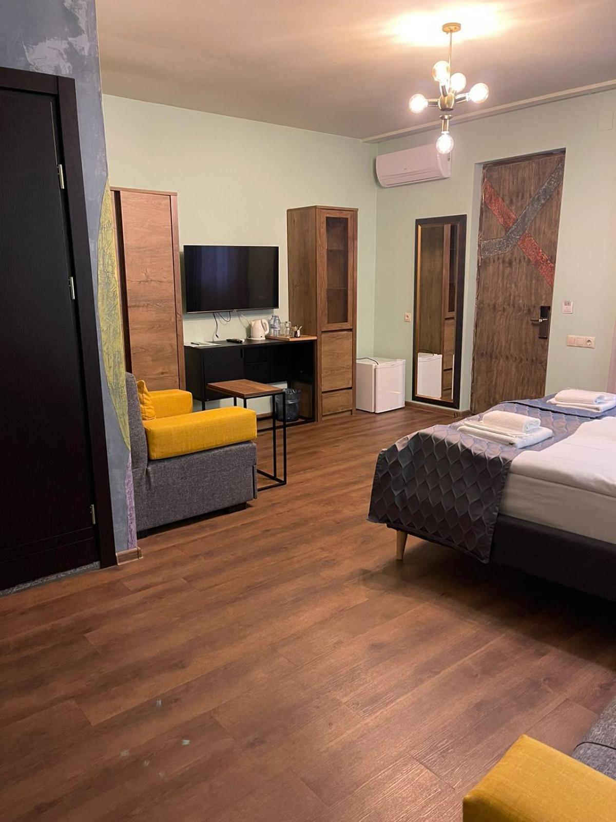 Boutique Kosher Hotel Tourfa Тбилиси Экстерьер фото